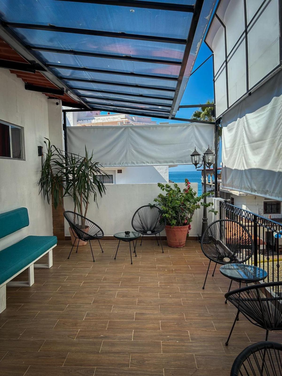 Spartacus Hostel Boutique For Men Puerto Vallarta Exteriör bild