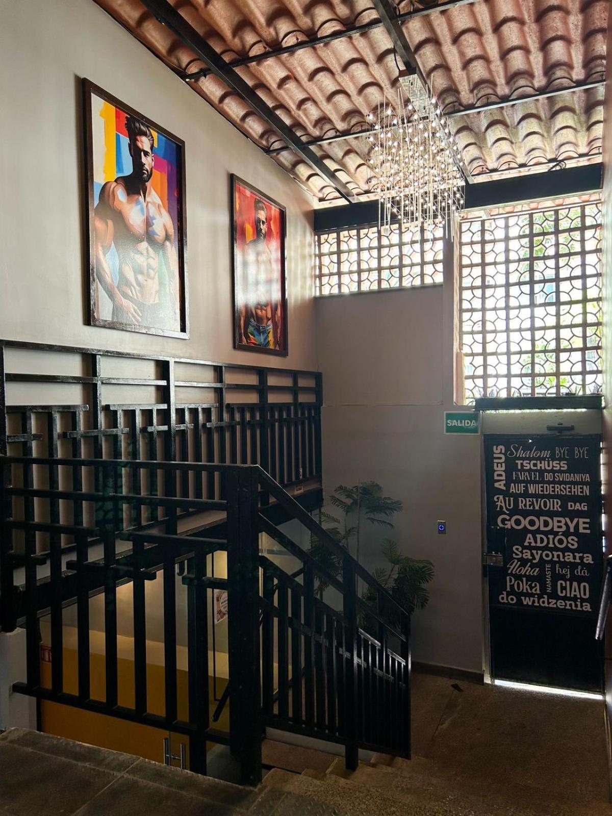 Spartacus Hostel Boutique For Men Puerto Vallarta Exteriör bild